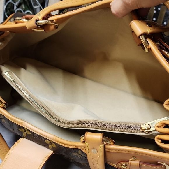 Louis Vuitton Monogram Etoile GM  (RARE) - Picture 12 of 16